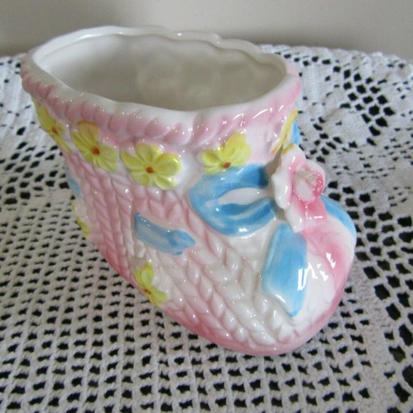 Vintage Baby Ceramic Ornament flower arrangement container - Picture 6 of 12